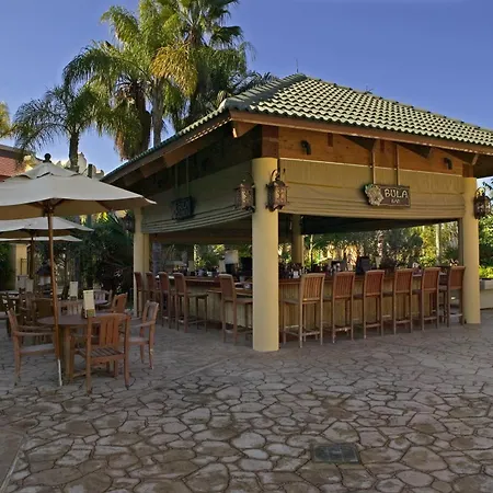 Universal'S Loews Royal Pacific Resort-2